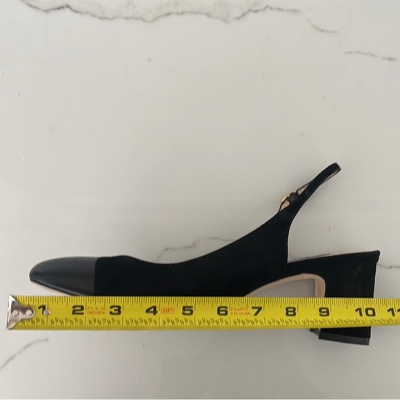 STUART WEITZMAN Loraina Leather Slingback
Pumps Black size 10.5 - Picture 12 of 13